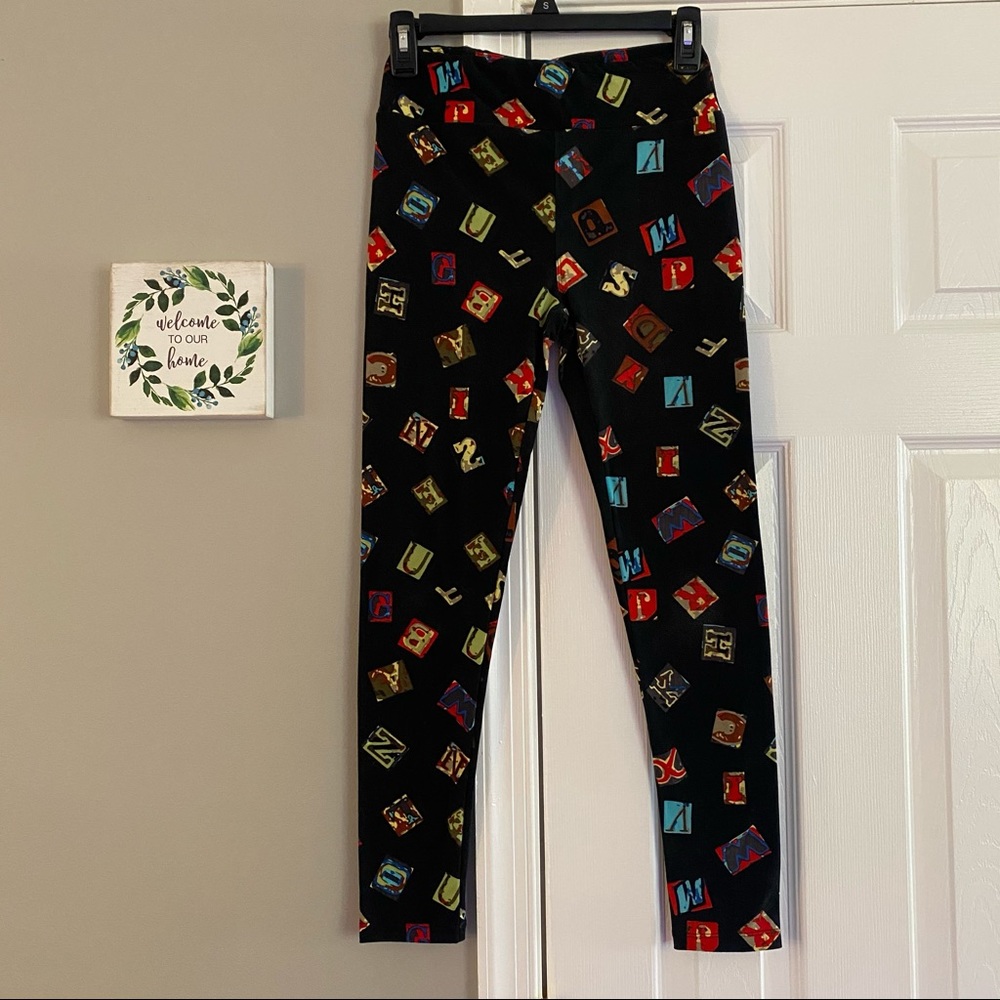 LuLaRoe OS ABC Alphabet Colorful Black Legging Buttery Soft Teacher Kindergarten